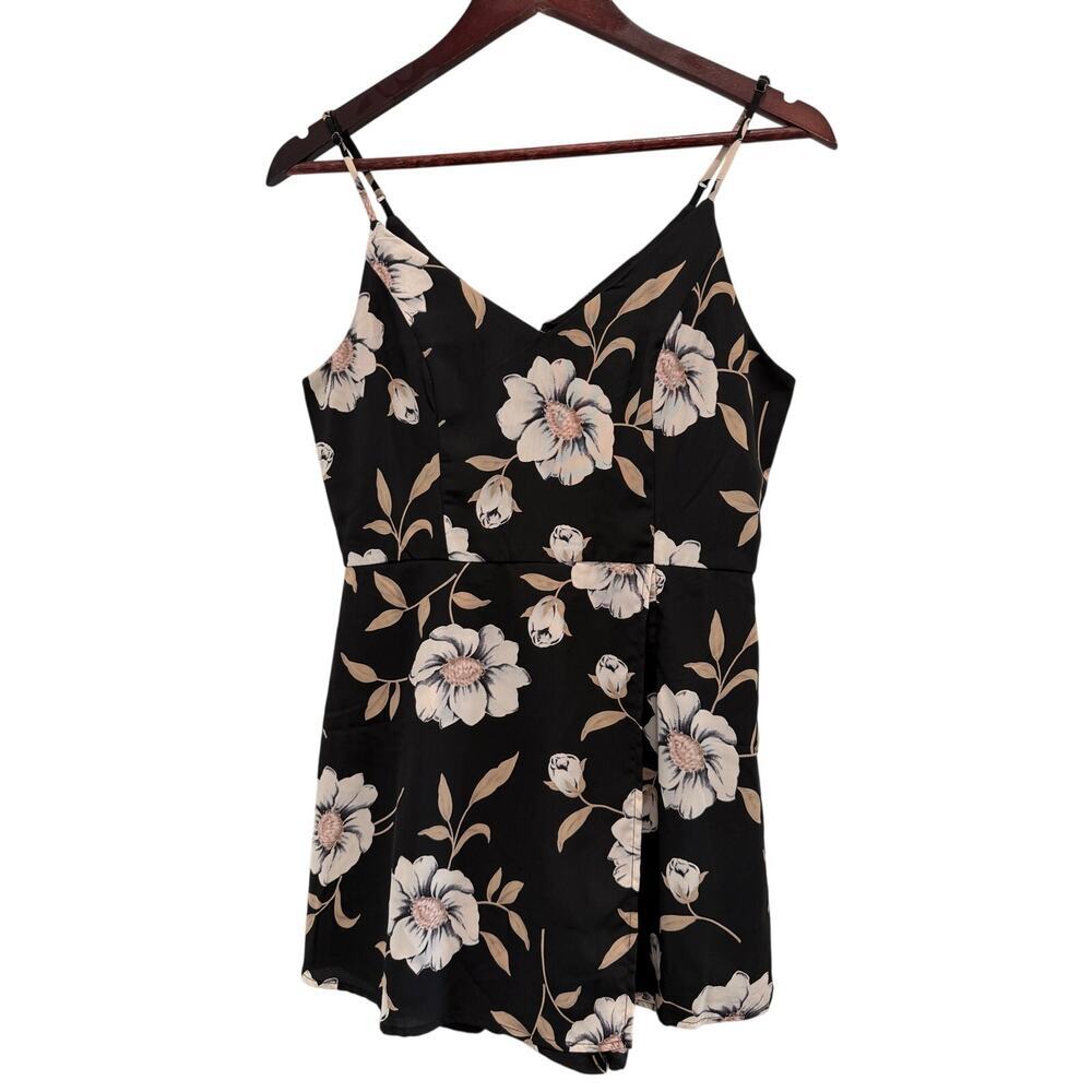 Lulus Magical Meadow Floral Print Skort Dress Romper Size S Flirty - Picture 2 of 9